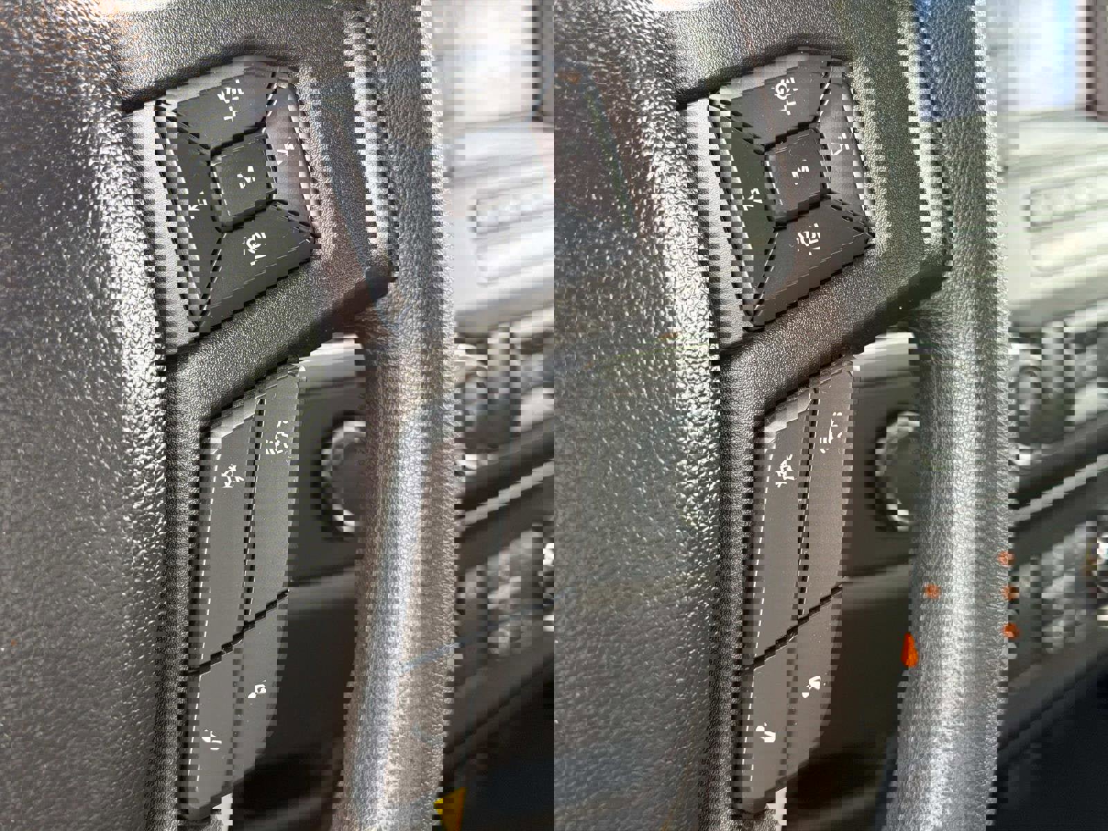 Used 2018 Ford F150 XLT image 5