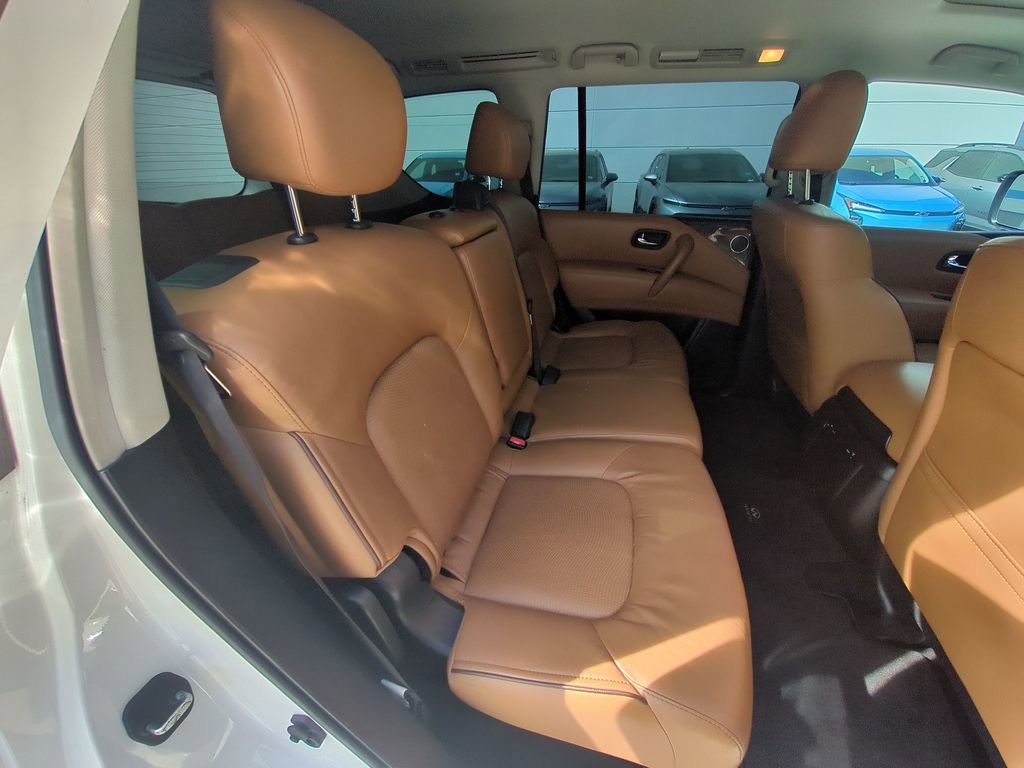 Used 2016 INFINITI QX80 4WD w/ Signature Edition Package image 35