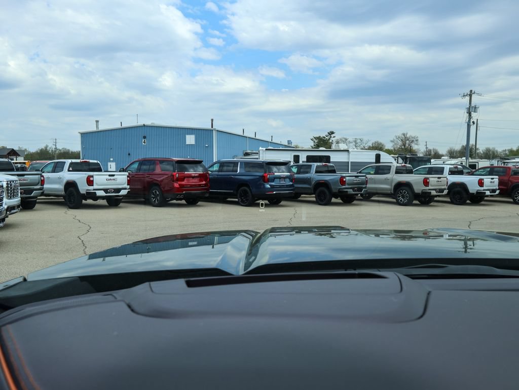 New 2026 GMC Sierra 2500 AT4 w/ AT4 Premium Plus Package AWD/4WD image 22