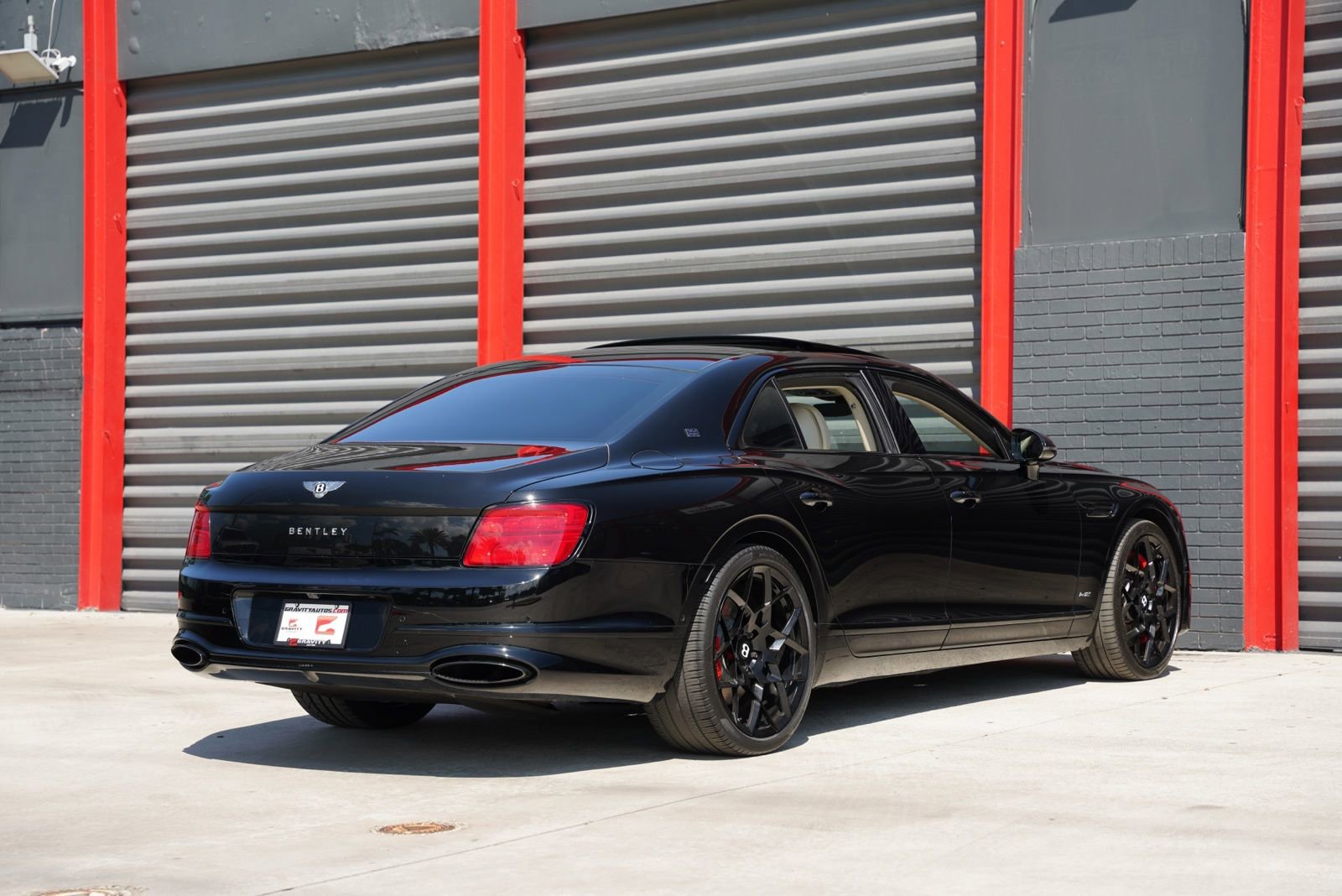 Used 2020 Bentley Flying Spur W12 image 8