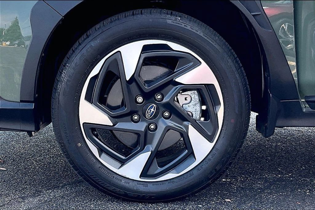 Certified 2024 Subaru Crosstrek 2.5i Limited AWD/4WD image 10