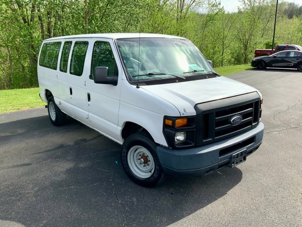 Used 2012 Ford E-350 and Econoline 350 XL w/ PWR Windows & Locks Group RWD image 2