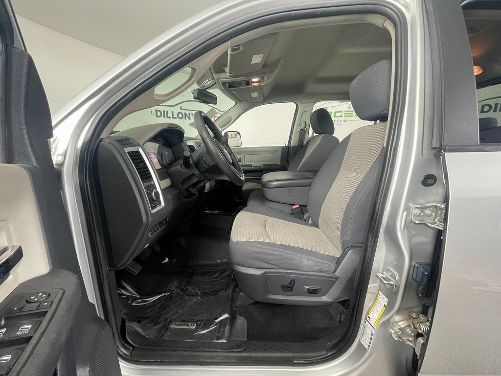 Used 2012 RAM 2500 SLT w/ Technology Group AWD/4WD image 12