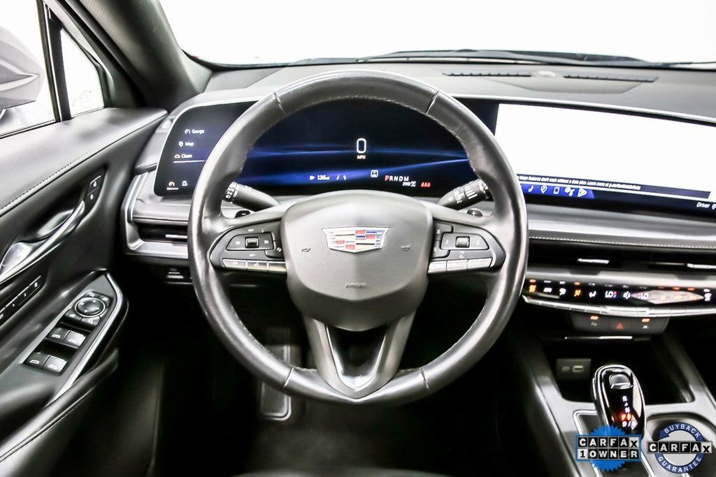 Used 2024 Cadillac XT4 Premium Luxury image 19