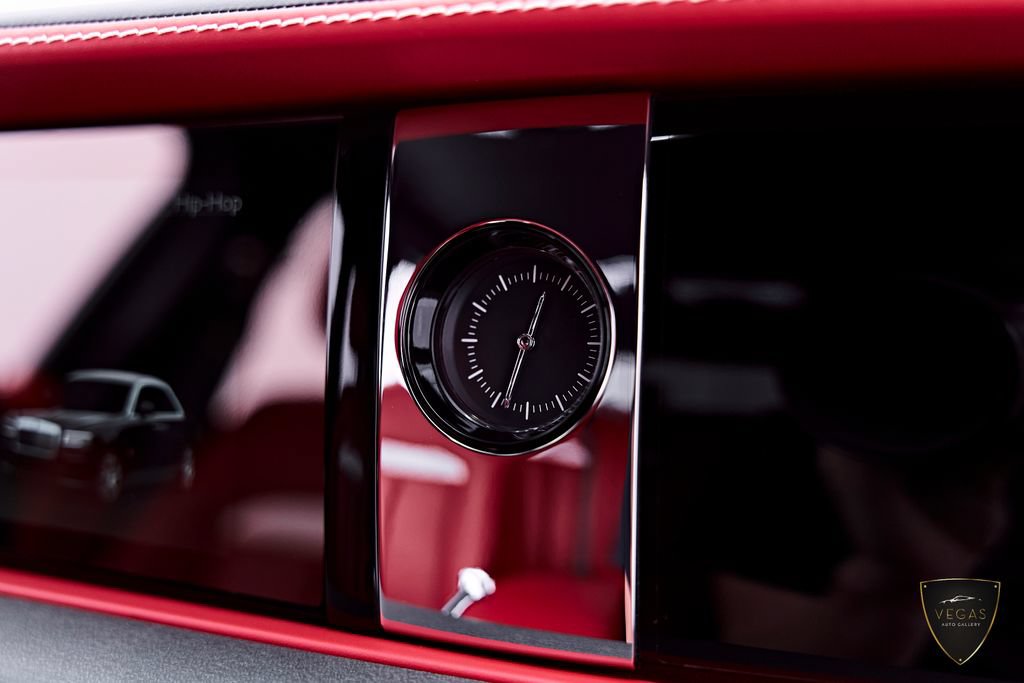 Used 2024 Rolls-Royce Ghost AWD/4WD image 55