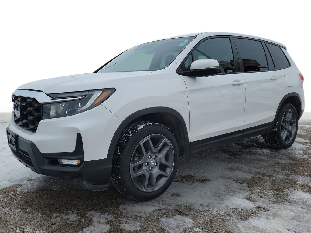 Used 2023 Honda Passport EX-L image 2