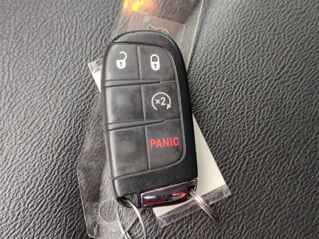 Used 2024 Jeep Compass Limited AWD/4WD image 33
