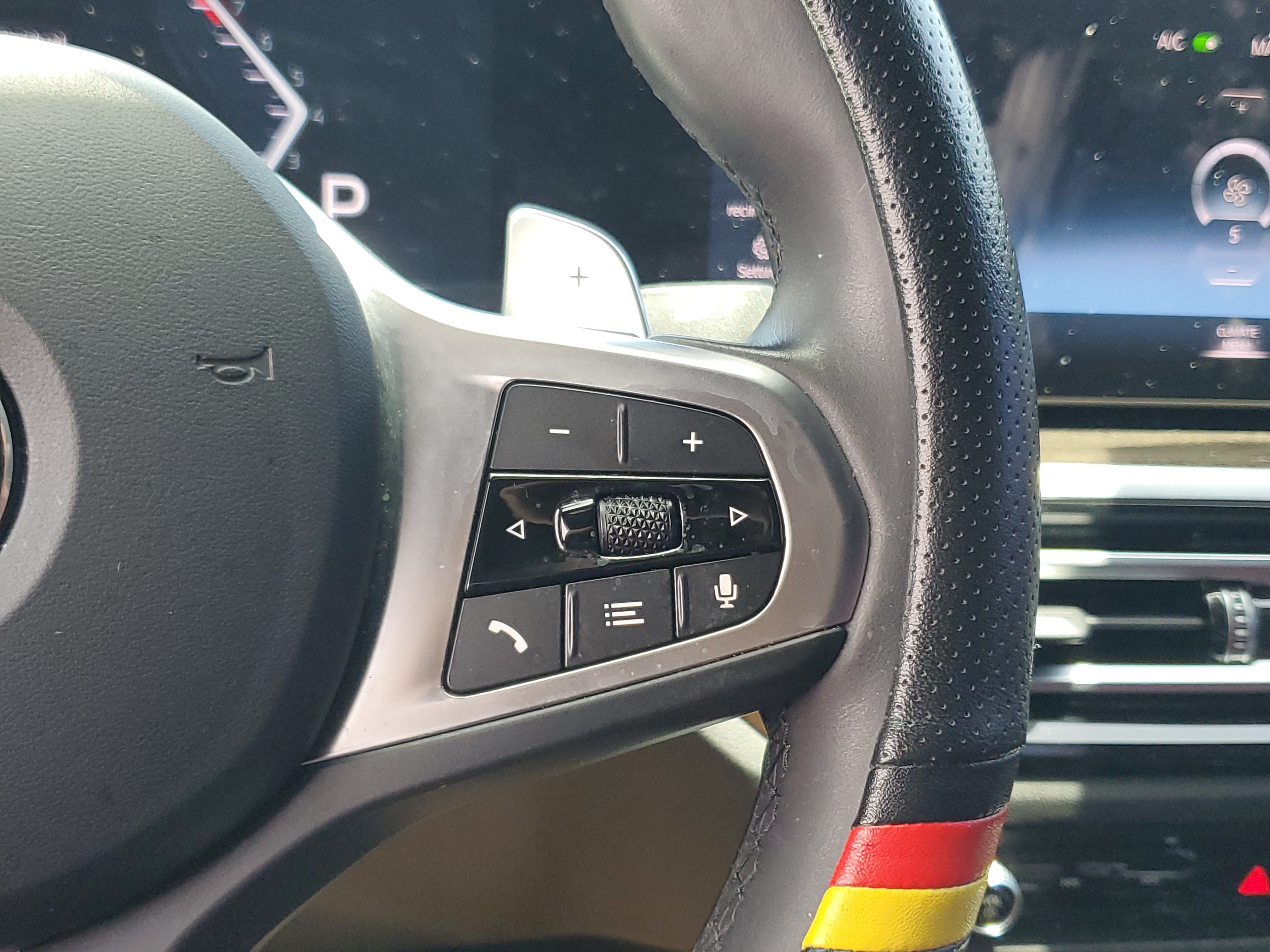 Used 2024 BMW 330i Sedan w/ M Sport Package RWD image 24