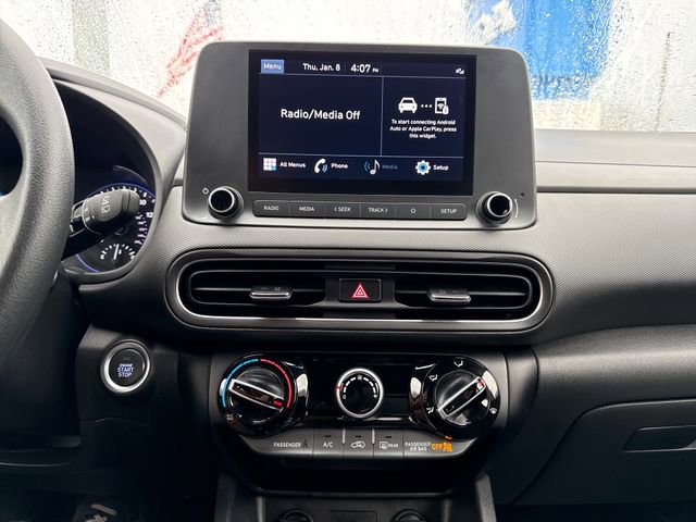 Used 2023 Hyundai Kona SEL image 23