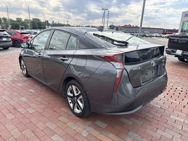 Used 2017 Toyota Prius Four FWD image 7