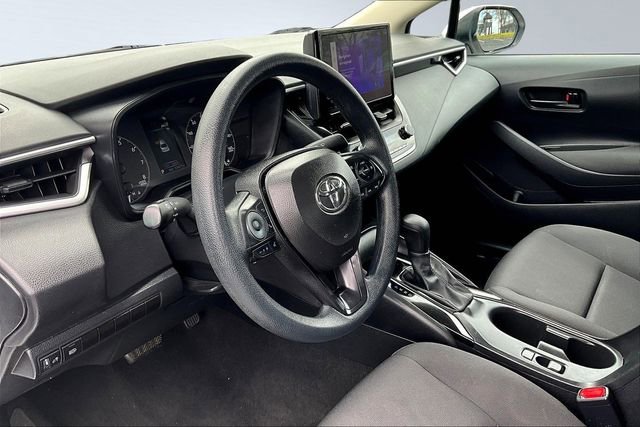 Used 2024 Toyota Corolla LE image 16