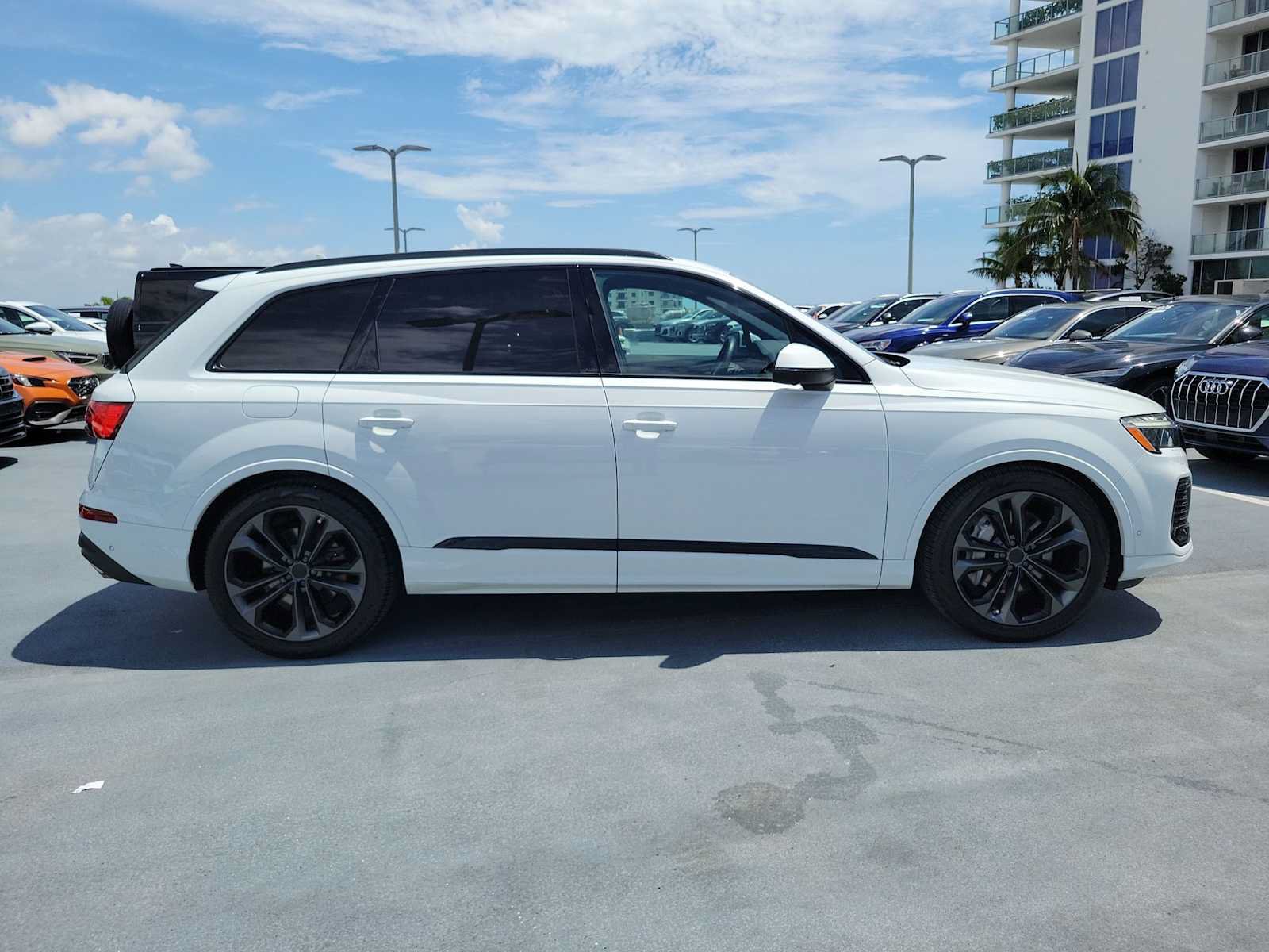 Certified 2026 Audi Q7 3.0T Prestige AWD/4WD image 7