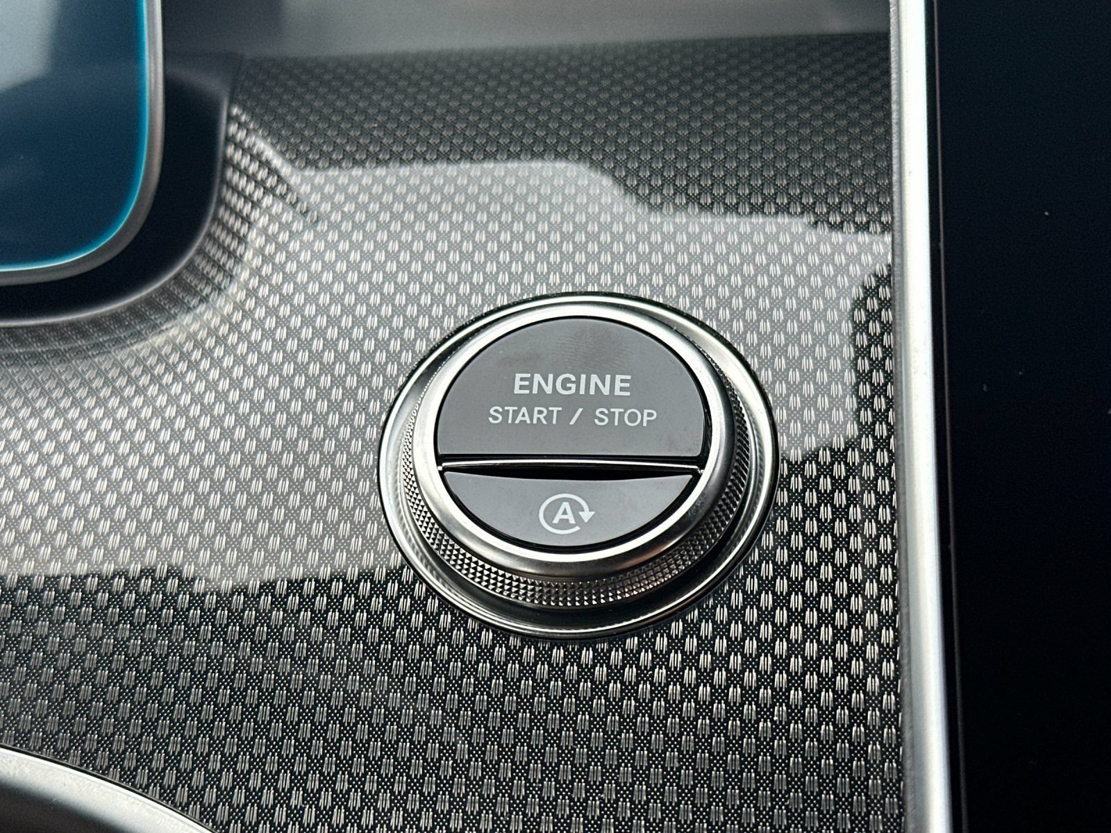 New 2026 Mercedes-Benz C 300 4MATIC Sedan image 21