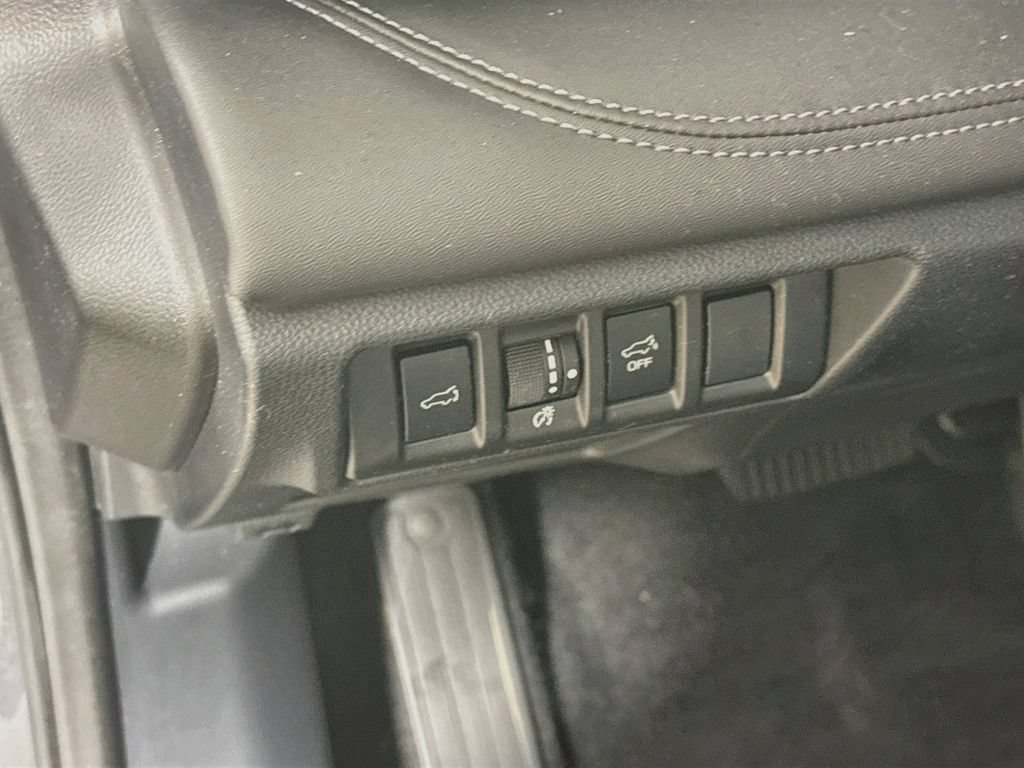 Used 2021 Subaru Outback Limited w/ Popular Package #2 AWD/4WD image 10