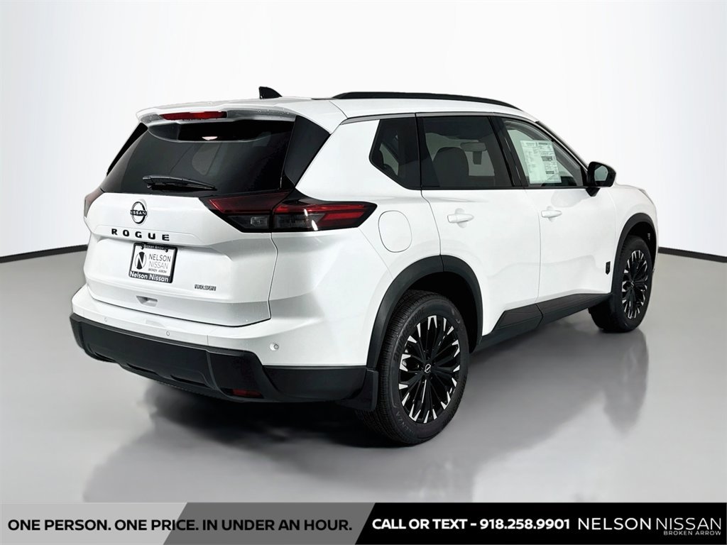 New 2026 Nissan Rogue Dark Armor FWD image 5