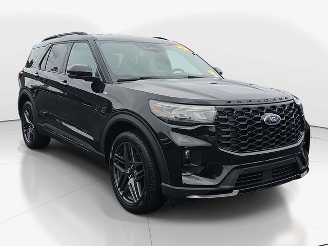 Certified 2025 Ford Explorer ST-Line w/ ST-Line Street Pack