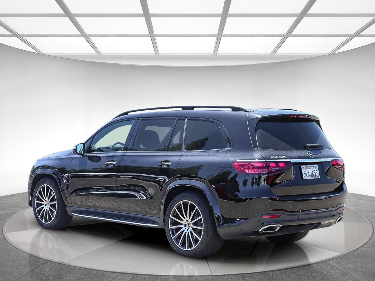 Certified 2024 Mercedes-Benz GLS 580 4MATIC image 2