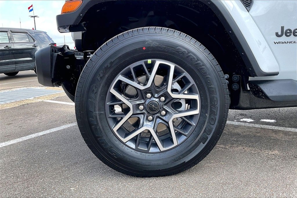 New 2026 Jeep Wrangler Sahara image 12