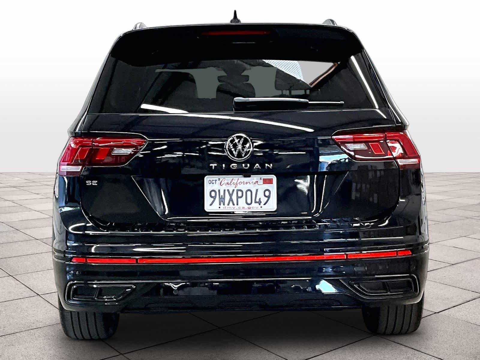 Used 2023 Volkswagen Tiguan SE R-Line FWD image 6