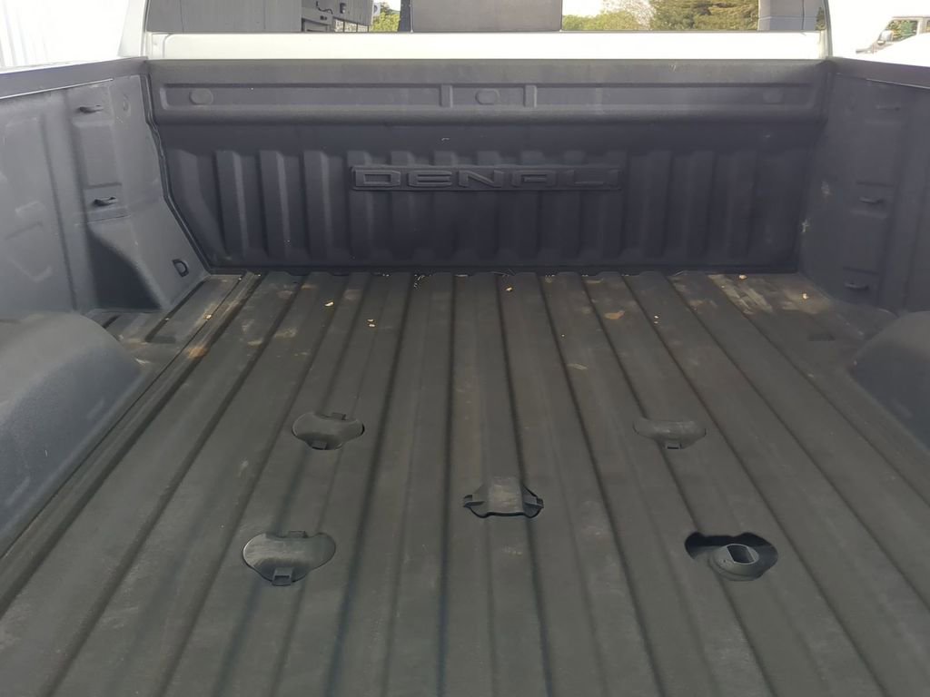 Used 2020 GMC Sierra 3500 Denali w/ Denali Ultimate Package AWD/4WD image 12