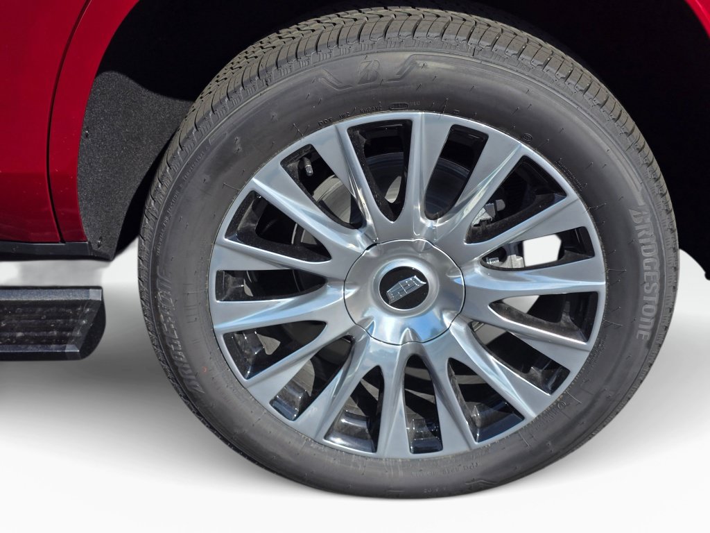 New 2026 Cadillac Escalade Platinum Luxury w/ LPO, Floor Liner Package AWD/4WD image 20