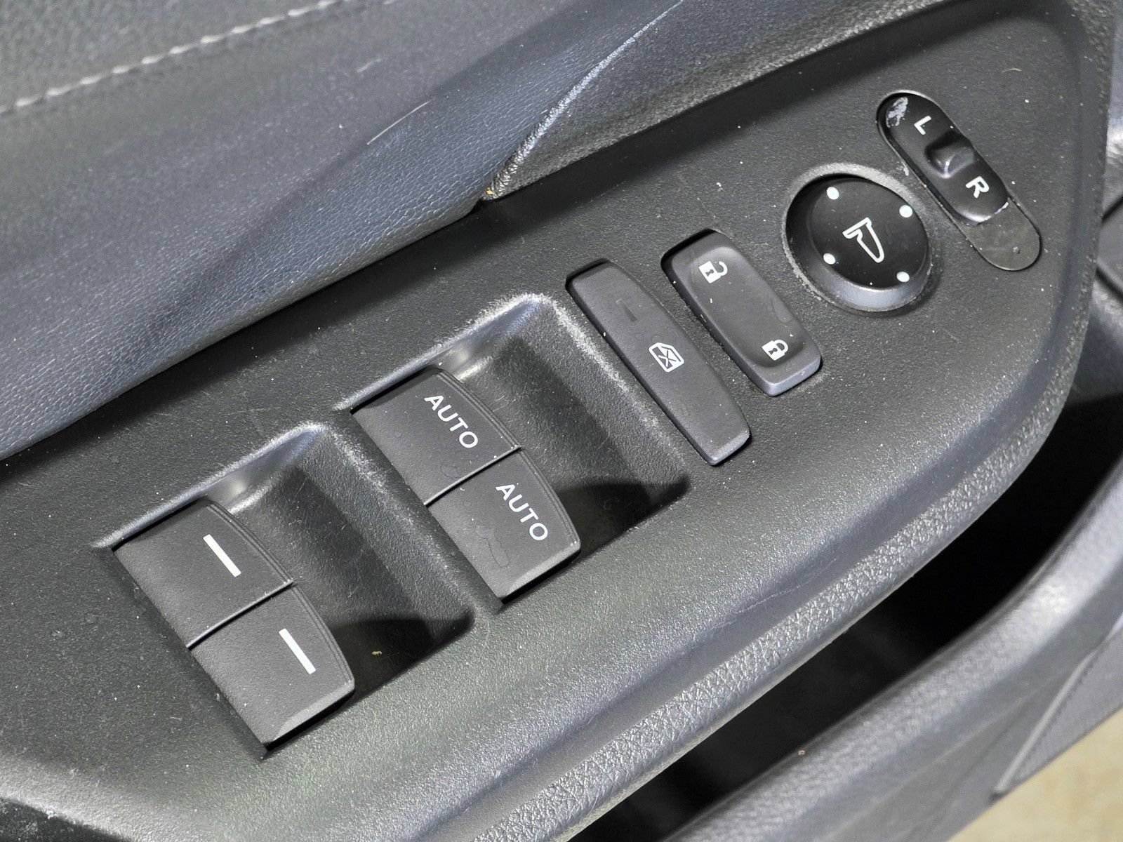 Used 2016 Honda Civic Touring image 21