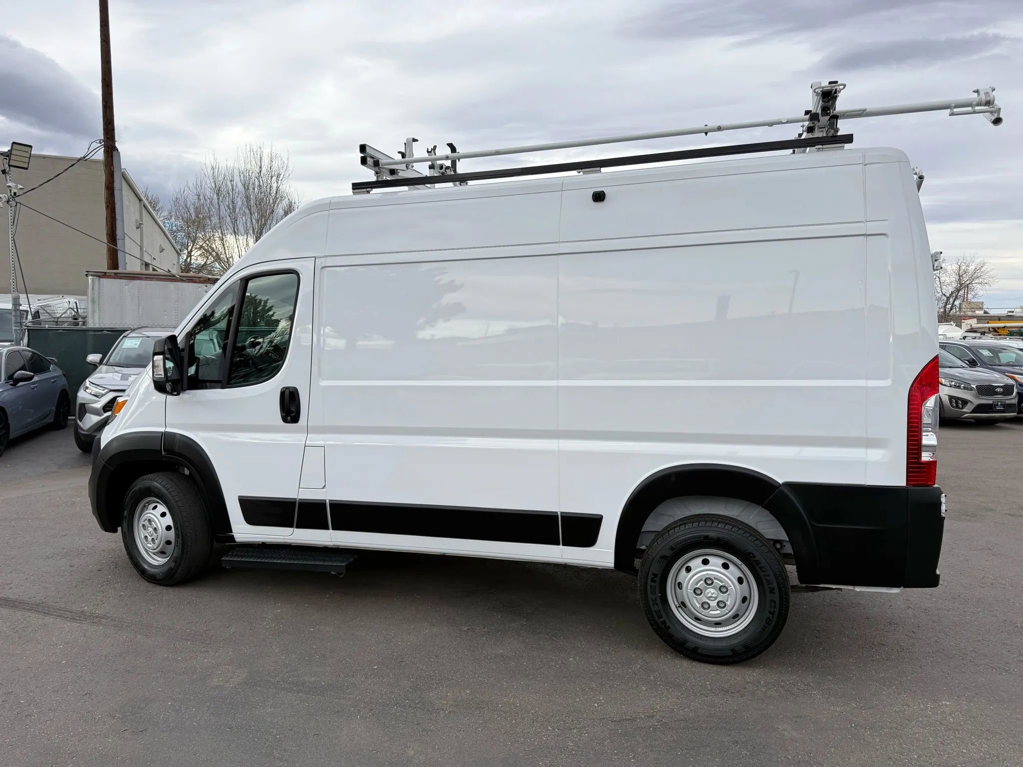Used 2023 RAM ProMaster 1500 image 3