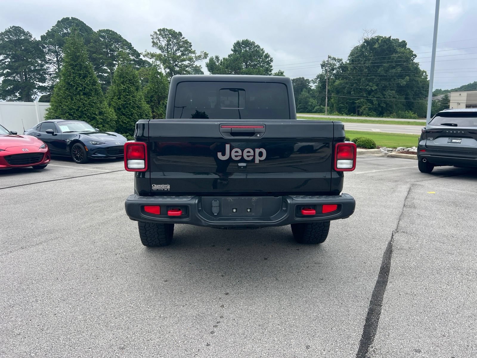Used 2020 Jeep Gladiator Rubicon AWD/4WD image 7