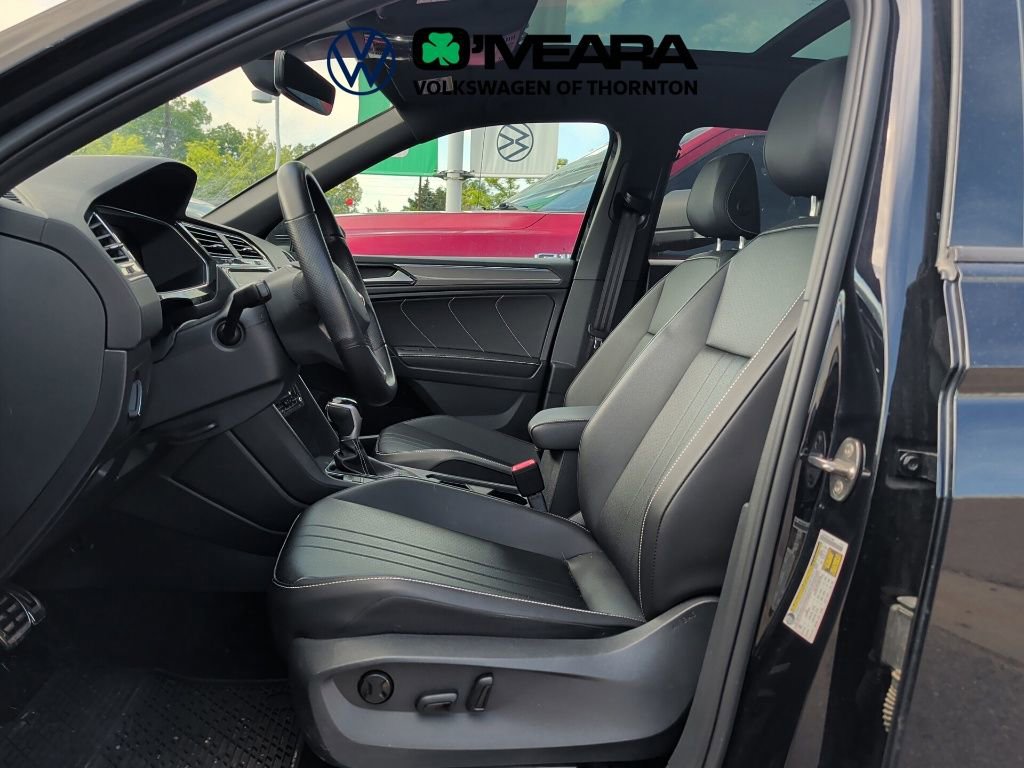 Used 2022 Volkswagen Tiguan SE R-Line AWD/4WD image 8