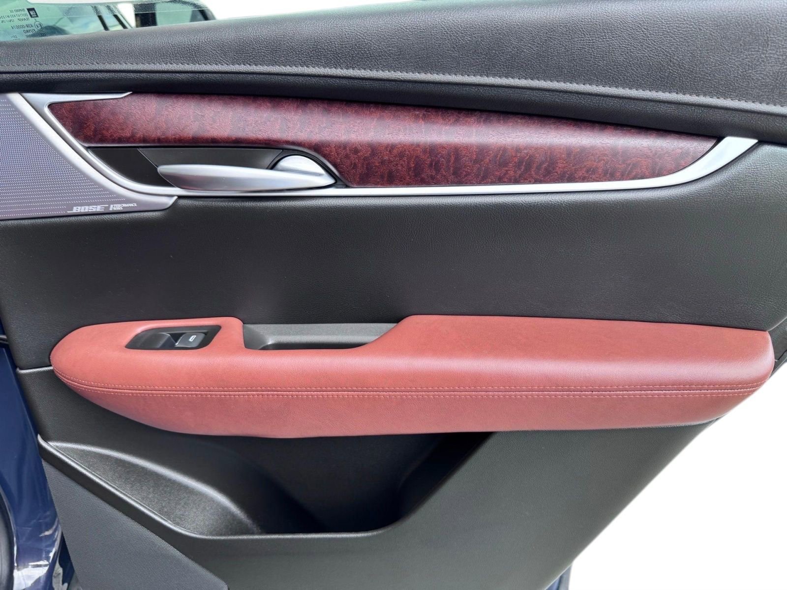 Used 2024 Cadillac XT5 Premium Luxury image 15