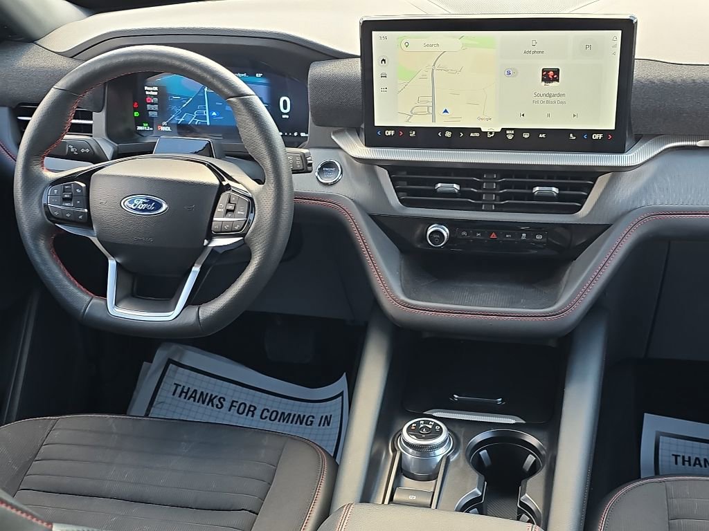 Used 2025 Ford Explorer ST-Line w/ ST-Line Street Pack AWD/4WD image 26