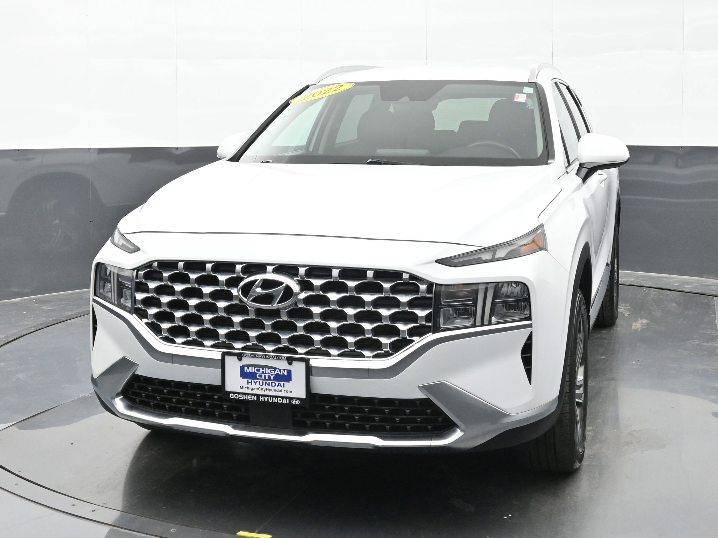 Used 2022 Hyundai Santa Fe SEL image 4
