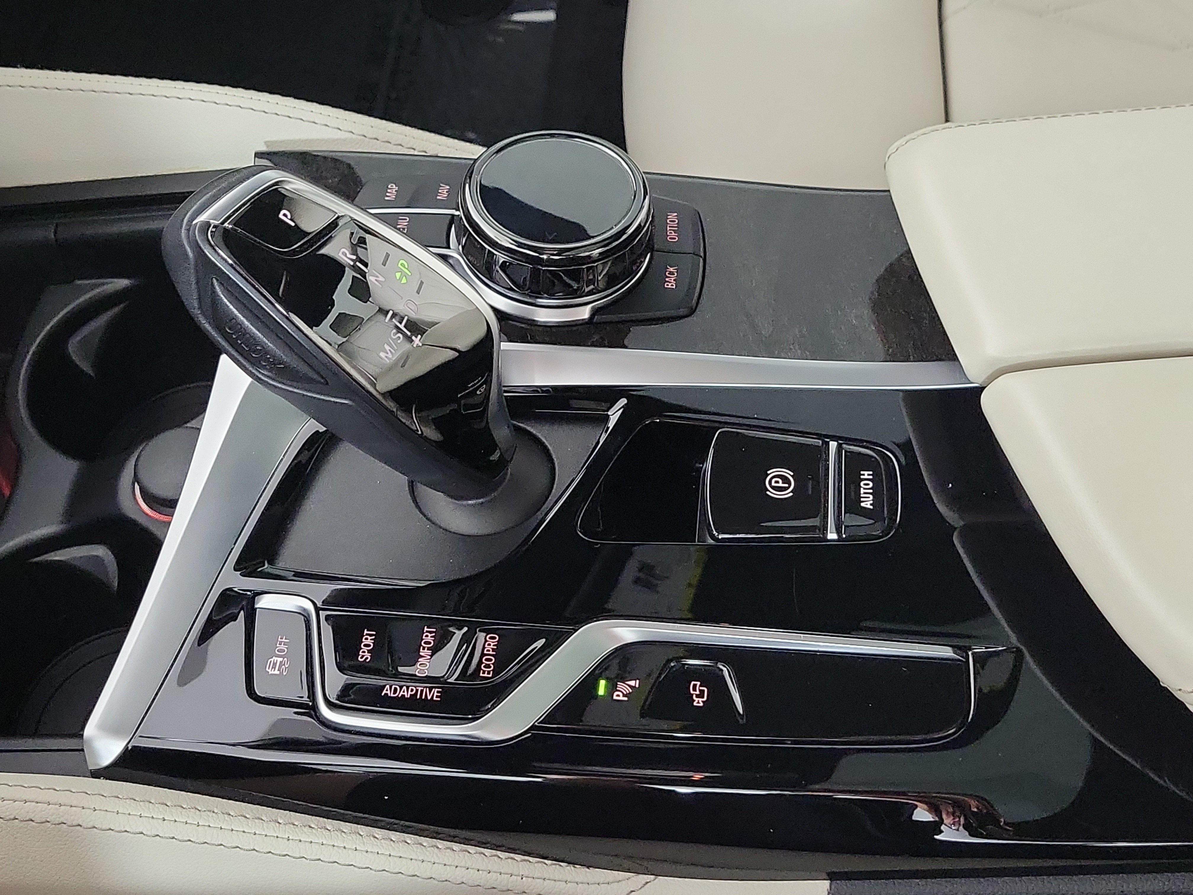 Certified 2023 BMW M550i xDrive w/ Executive Package AWD/4WD image 22