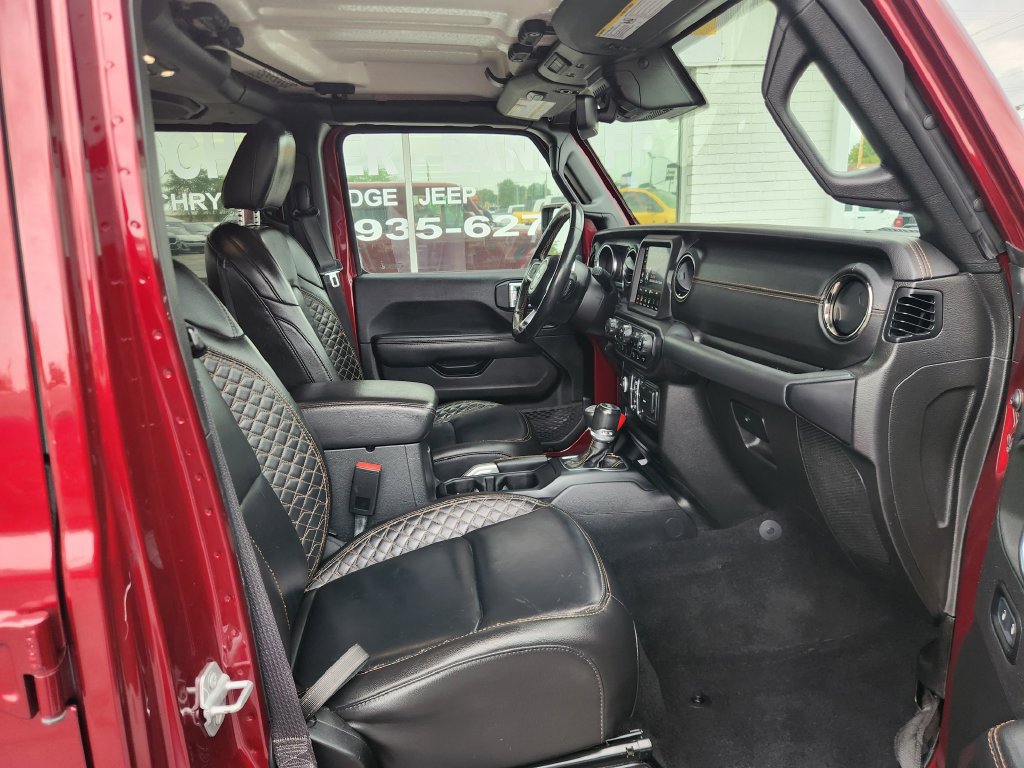 Used 2021 Jeep Wrangler Unlimited Sahara AWD/4WD image 10