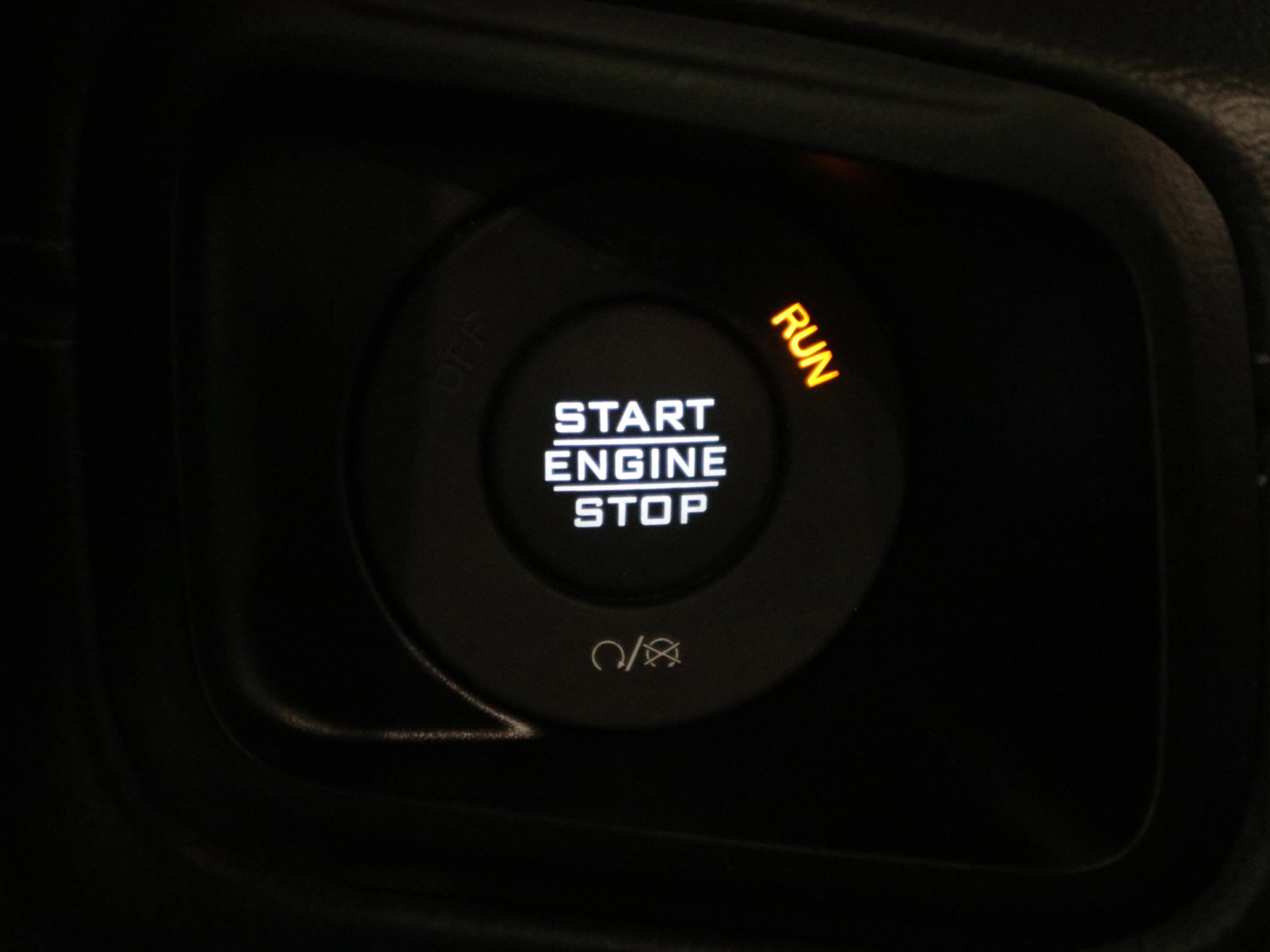 Certified 2025 Jeep Wrangler Unlimited Sahara AWD/4WD image 32
