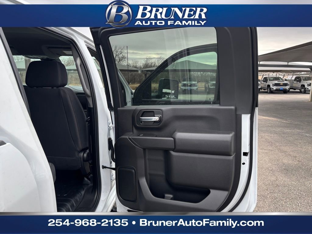 New 2026 GMC Sierra 2500 Pro w/ Convenience Package AWD/4WD image 17