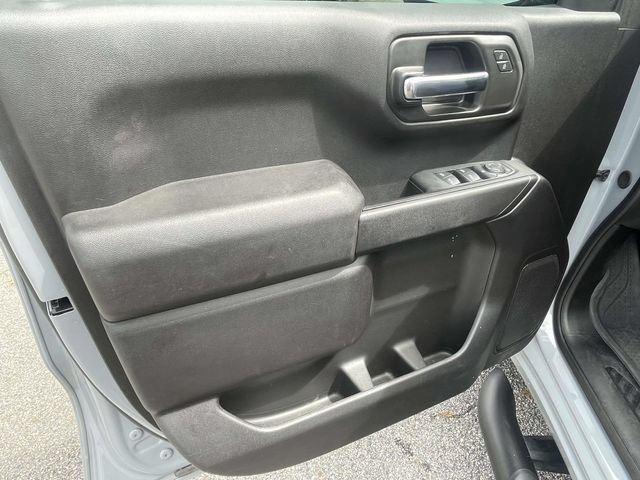 Used 2024 Chevrolet Silverado 1500 Custom w/ Turbomax Blackout Package AWD/4WD image 16