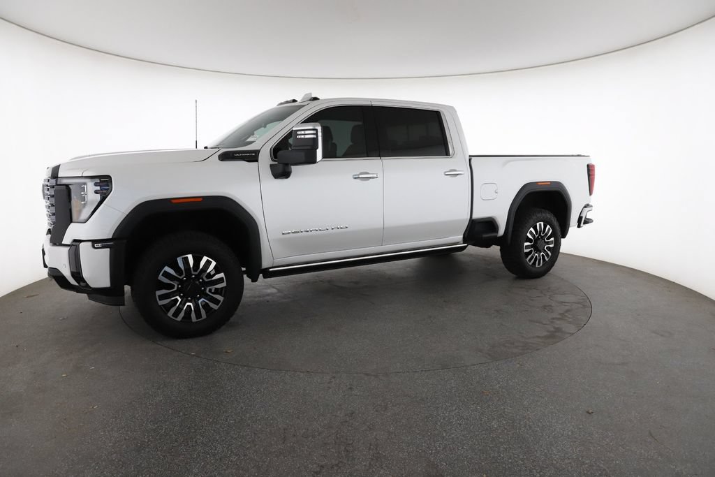 Certified 2025 GMC Sierra 2500 Denali Ultimate w/ Max Trailering Package AWD/4WD image 6