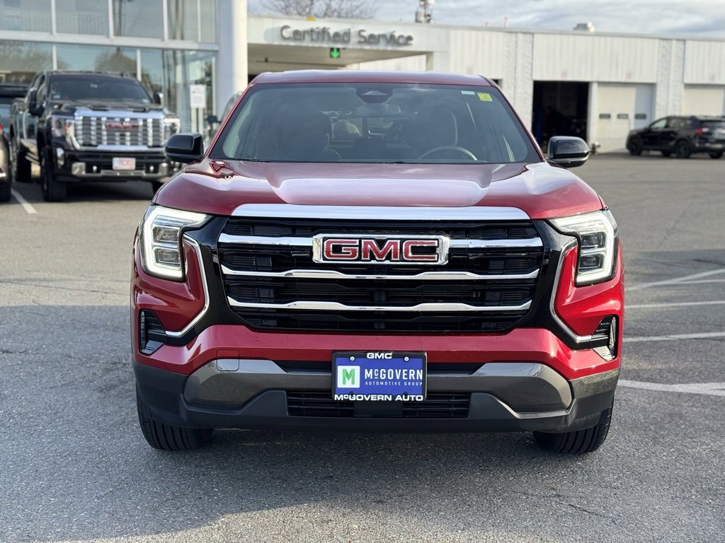 Used 2025 GMC Terrain Elevation image 10