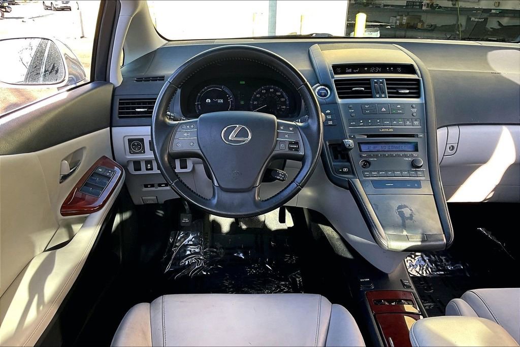 Used 2012 Lexus HS 250h image 17