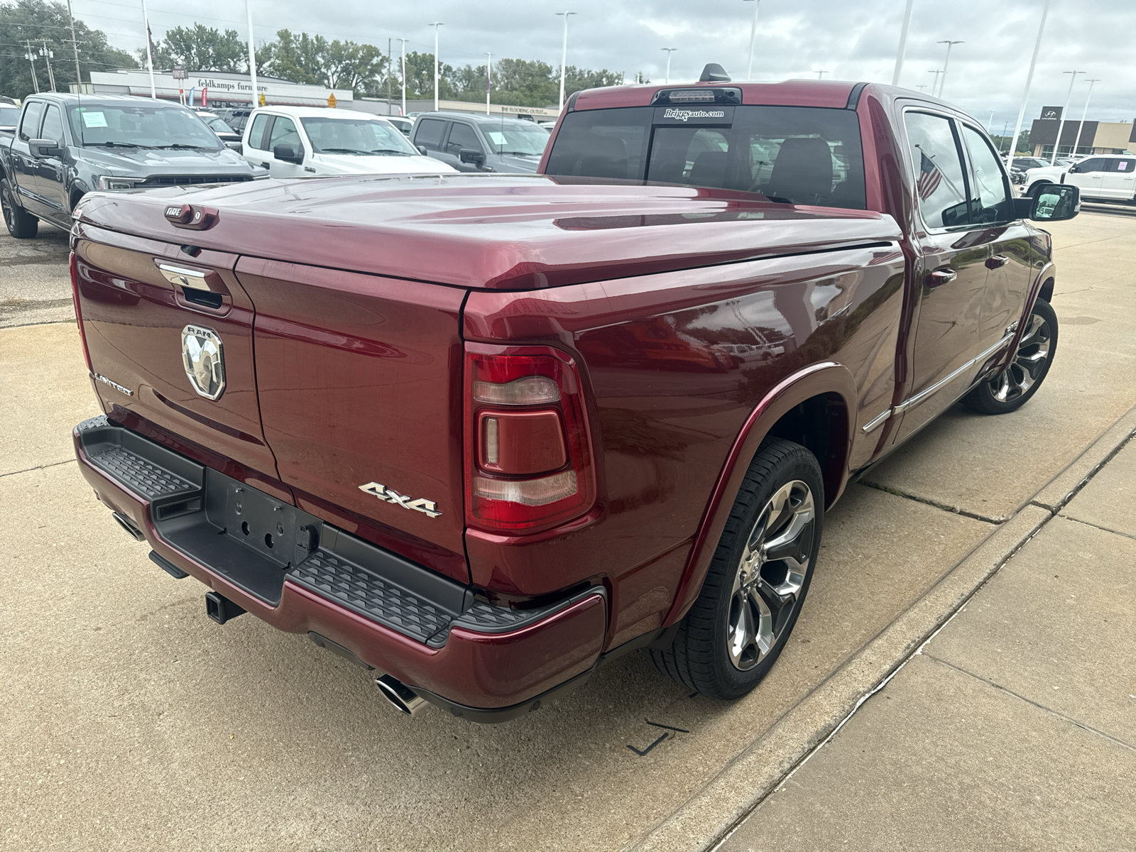 Used 2021 RAM 1500 Limited AWD/4WD image 12