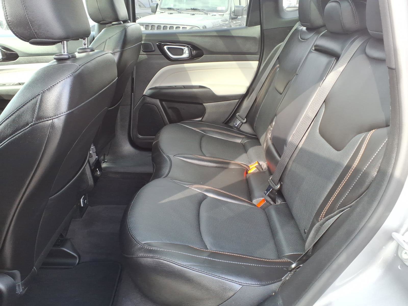 Certified 2023 Jeep Compass Limited w/ Elite Group image 9