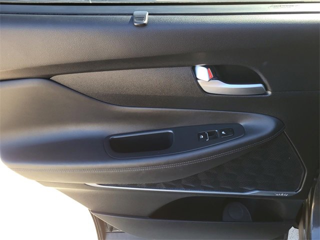 Used 2020 Hyundai Santa Fe Limited image 13