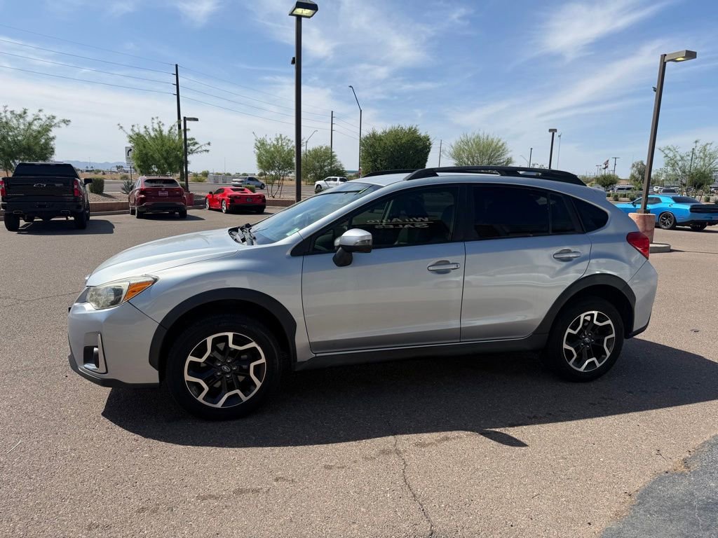 Used 2017 Subaru Crosstrek 2.0i Limited AWD/4WD image 10