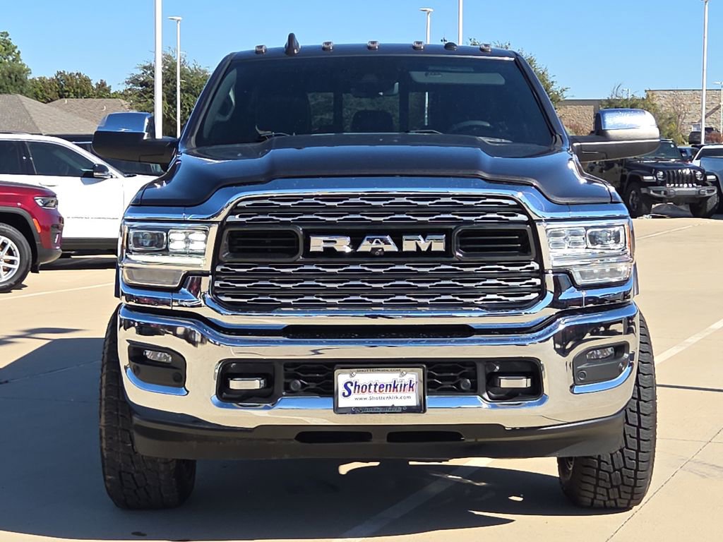 Used 2022 RAM 3500 Limited image 2