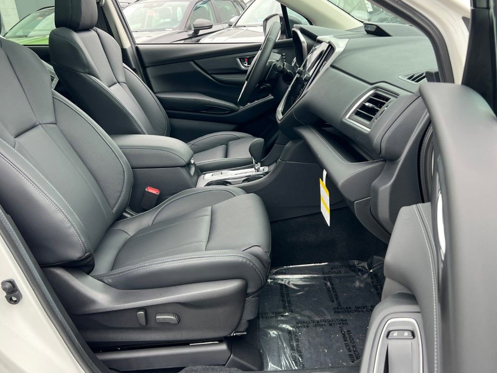 New 2025 Subaru Ascent Limited image 8