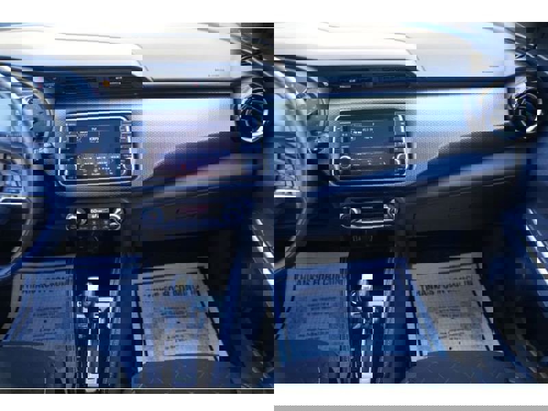 Used 2020 Nissan Kicks SV image 20