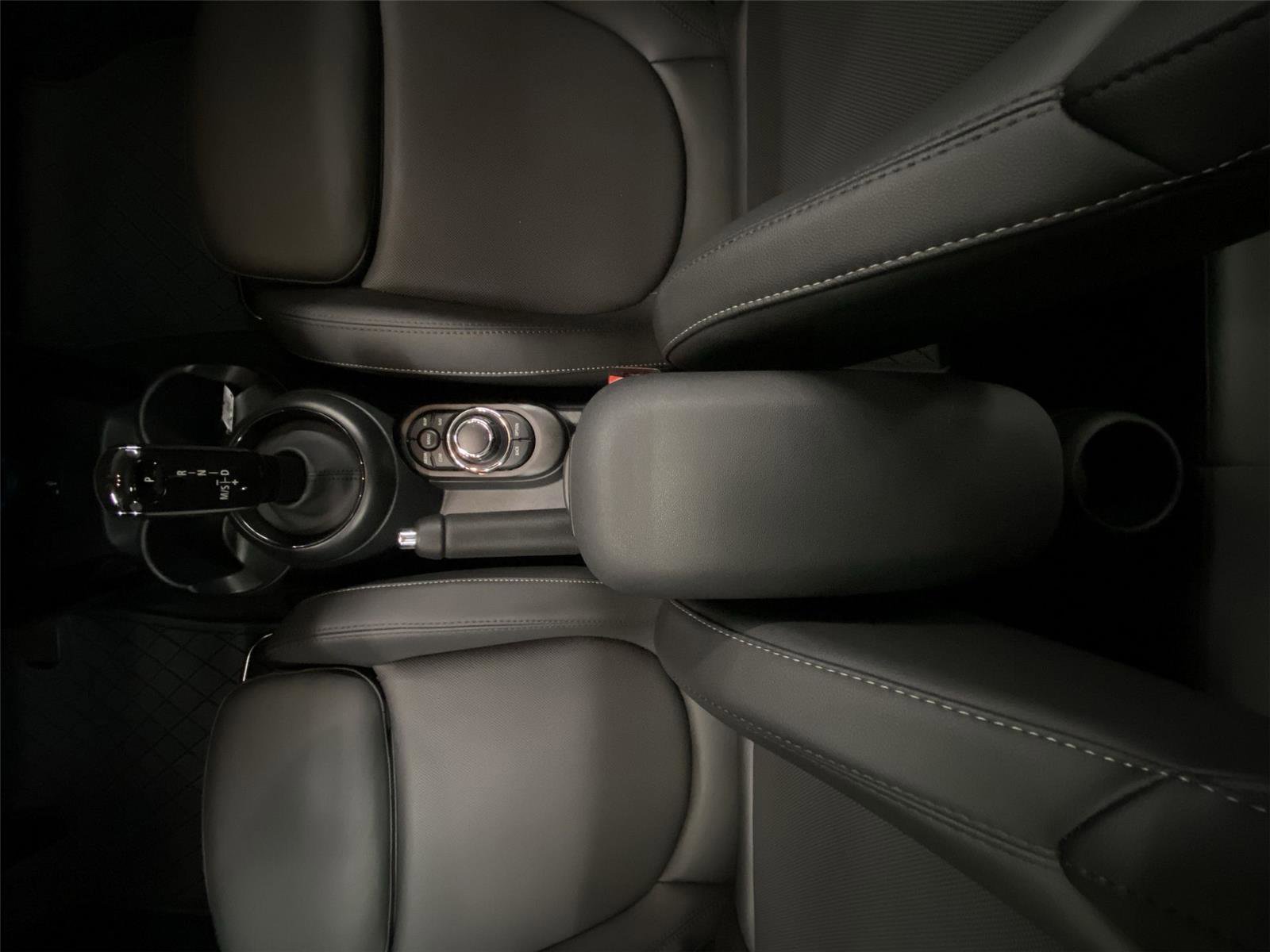 Certified 2024 MINI Cooper S FWD image 27