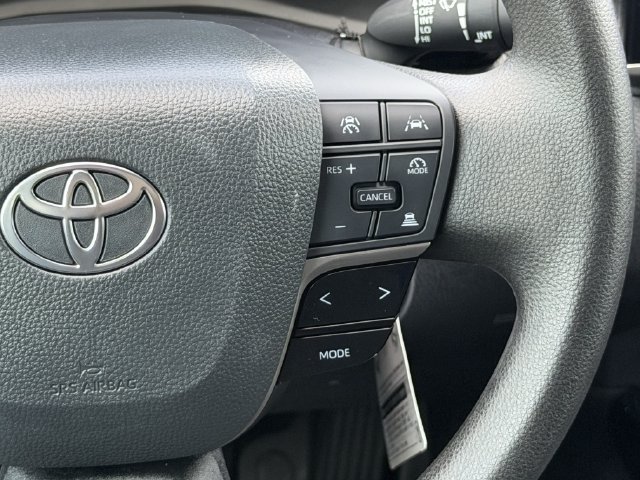 Used 2026 Toyota Camry LE FWD image 16