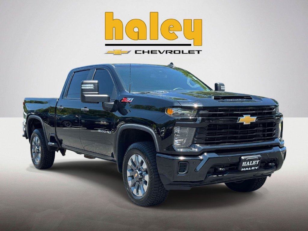 Used 2025 Chevrolet Silverado 2500 Custom w/ Custom Value Package